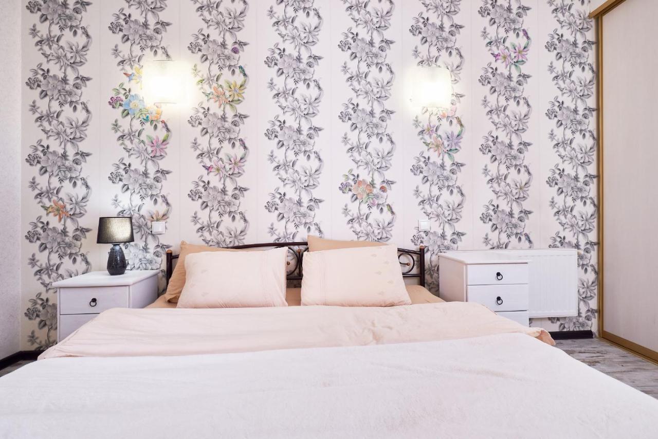 Special Flat With Great Central Location ハルキウ エクステリア 写真